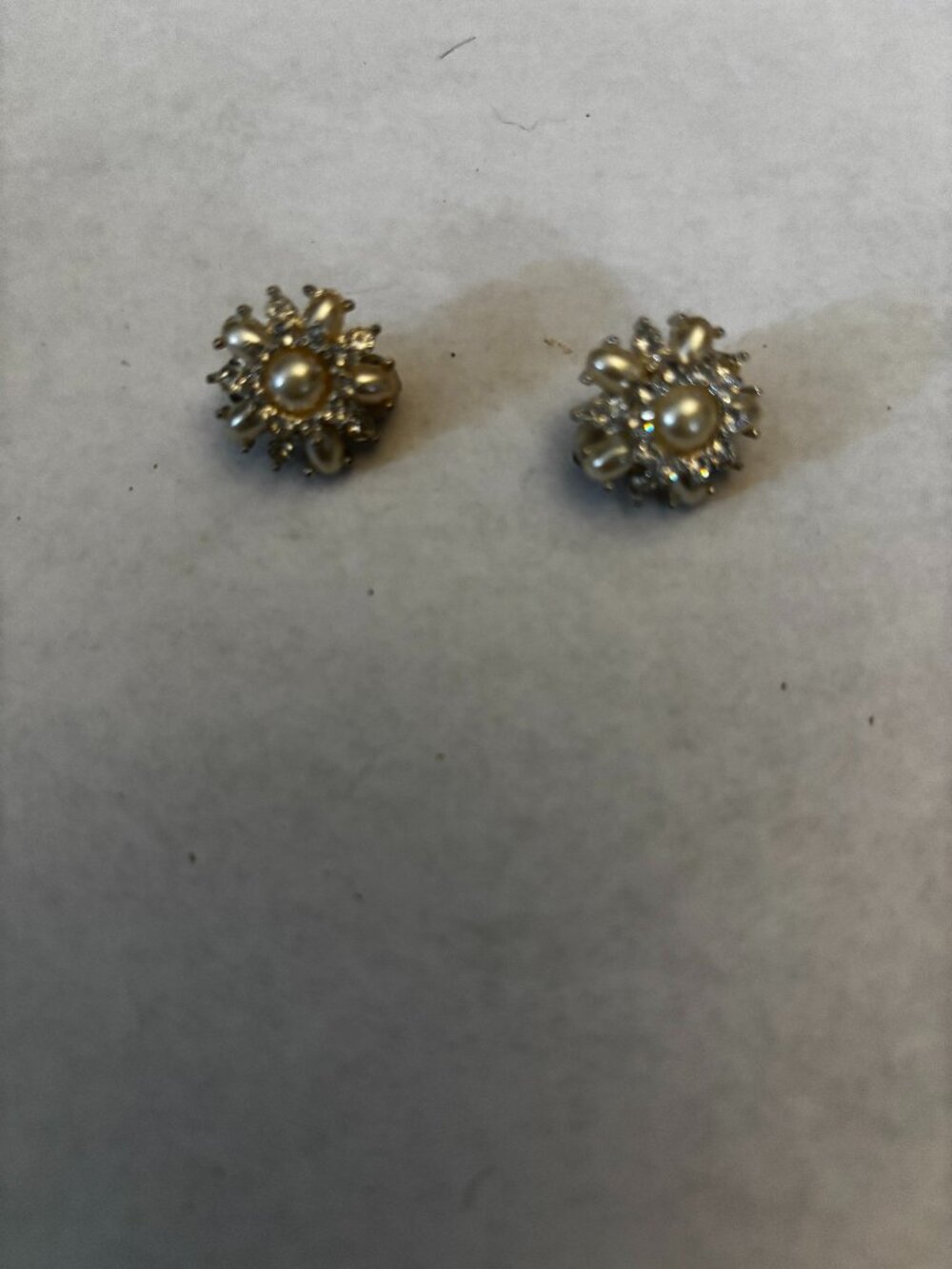 Clip on earrings silver tone pearls rhinestones flower small